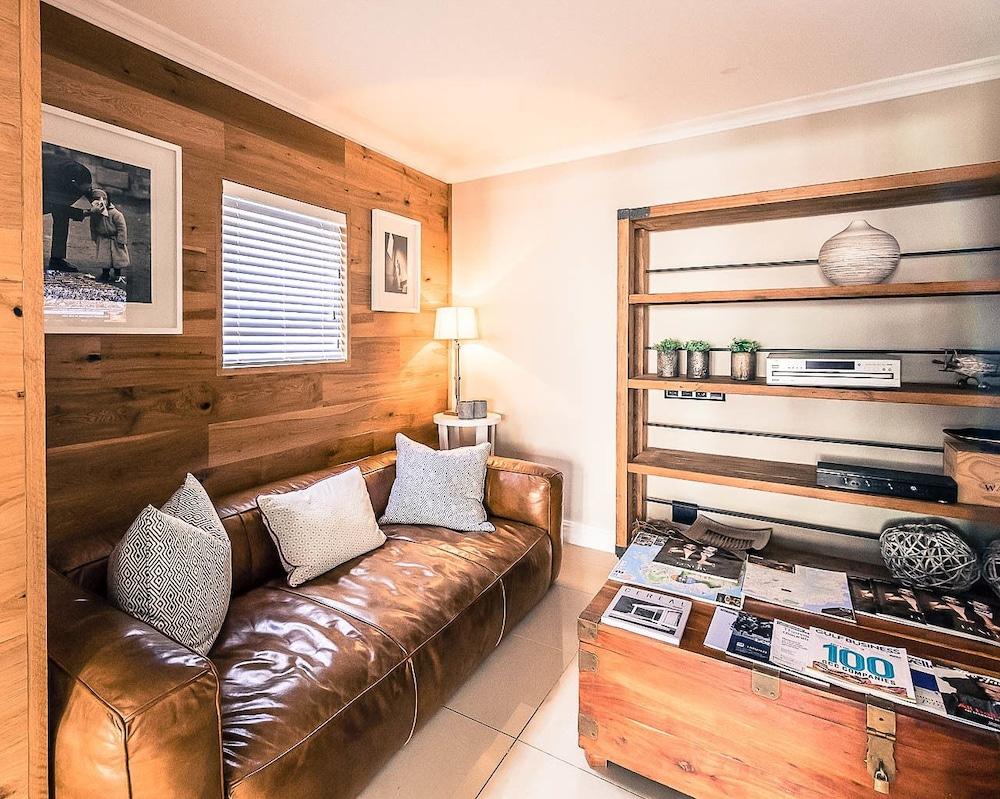 Sugar 5* Cape Town